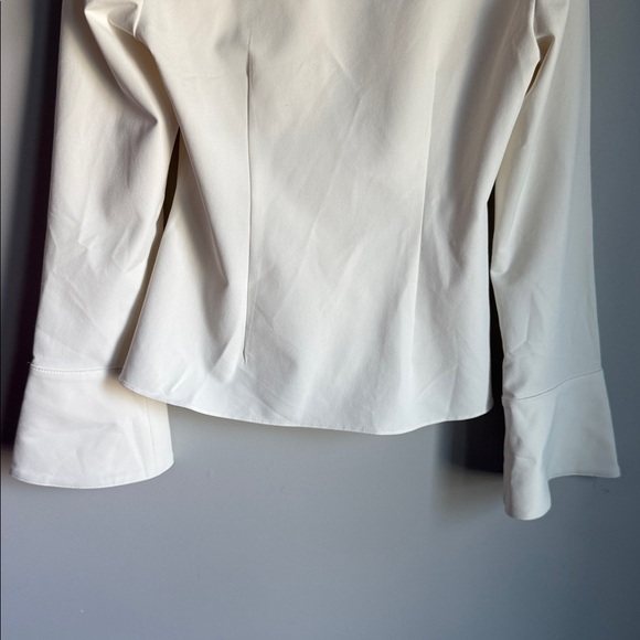 CINQ A SEPT Mckenna Top in Ivory  Small - Picture 9 of 11